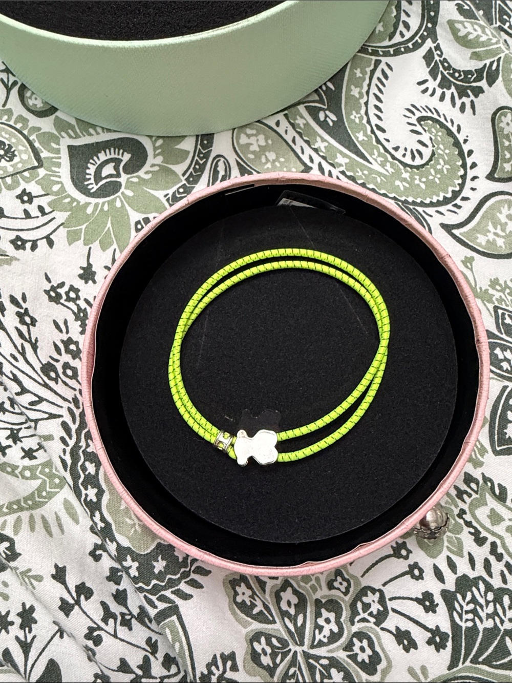 TOUS Neon Green Double-Wrap Bracelet with Silver TOUS  Charm ELASTIC